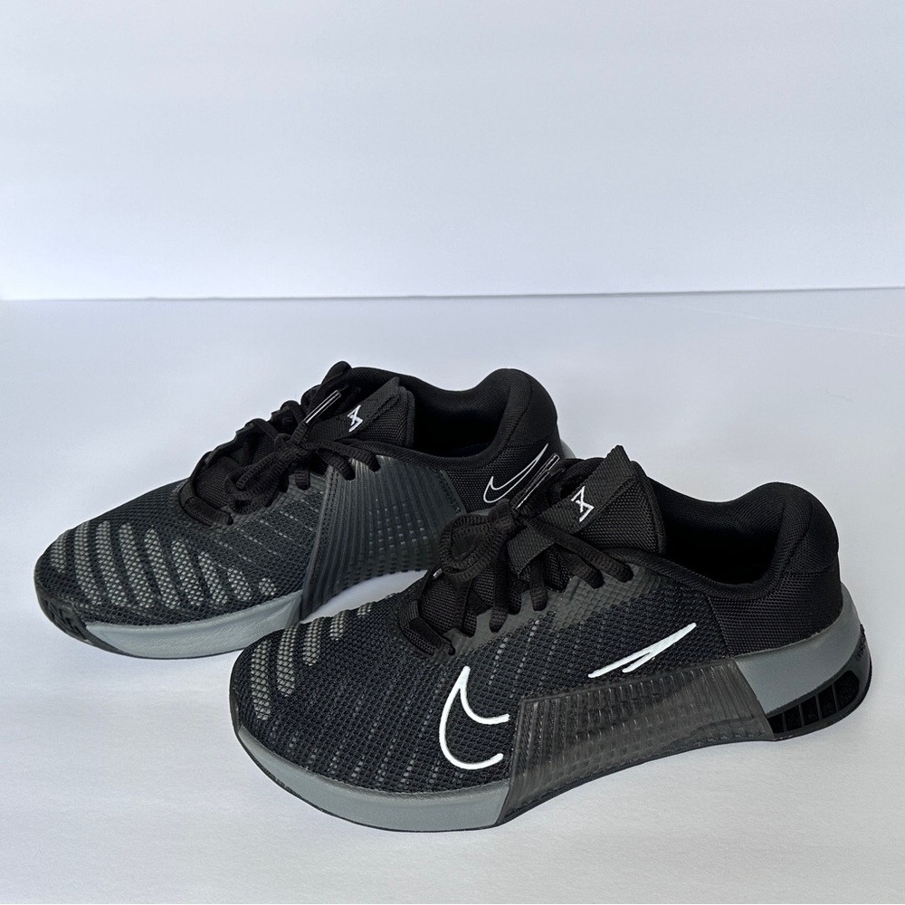Nike Metcon 9 Women's Workout Shoes Size 8 Black Smoke Grey DZ2537-001